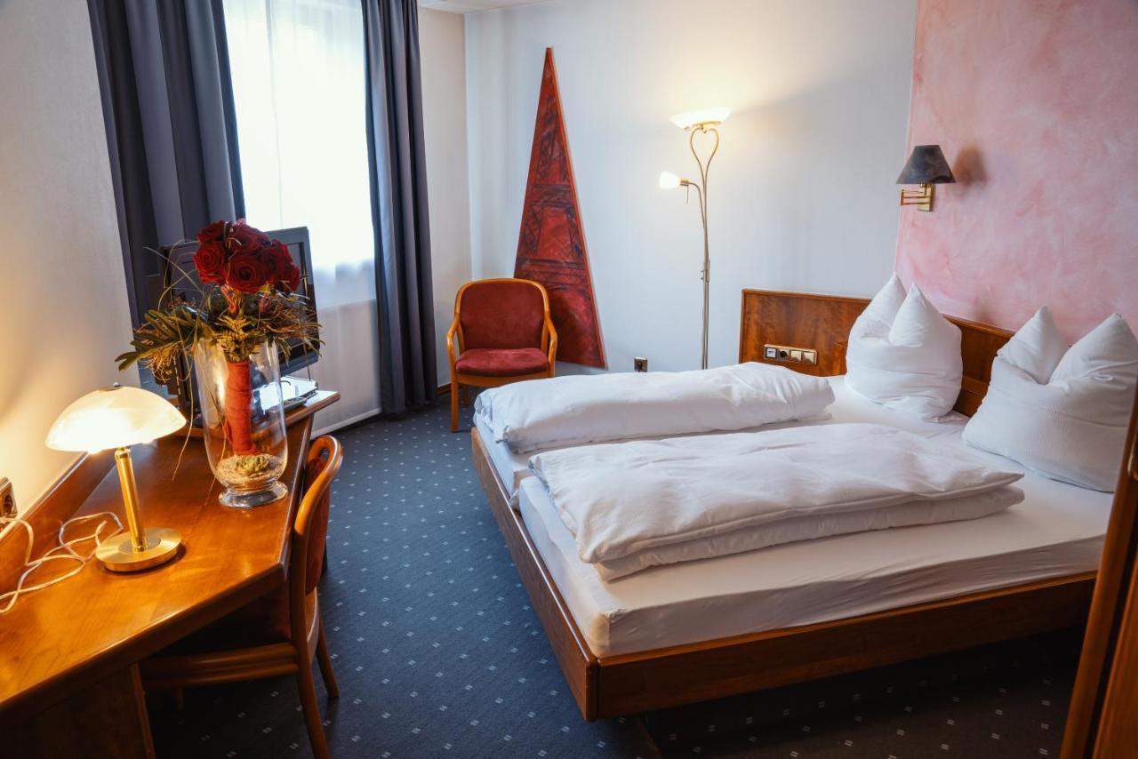 Parkhotel Volklingen Exterior foto
